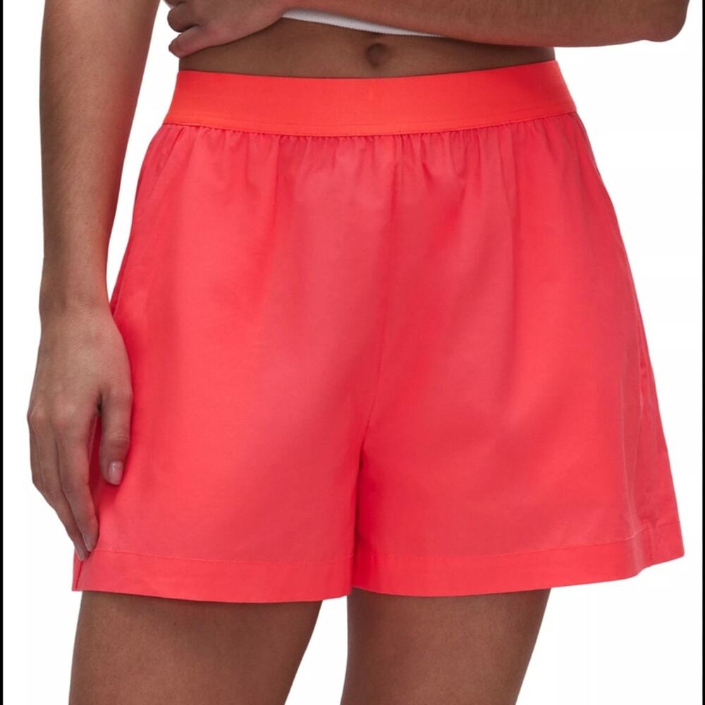 NEW Good American Women's Fiery Coral Coated Cotton Poplin Shorts Size 1 (Small)